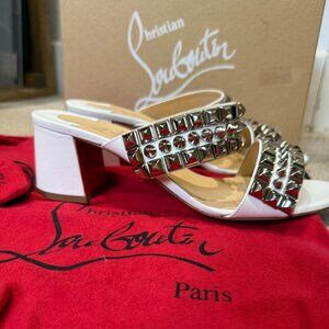 Beautiful Christian Louboutin Sandals - Size 40 - Still with box and dustbags